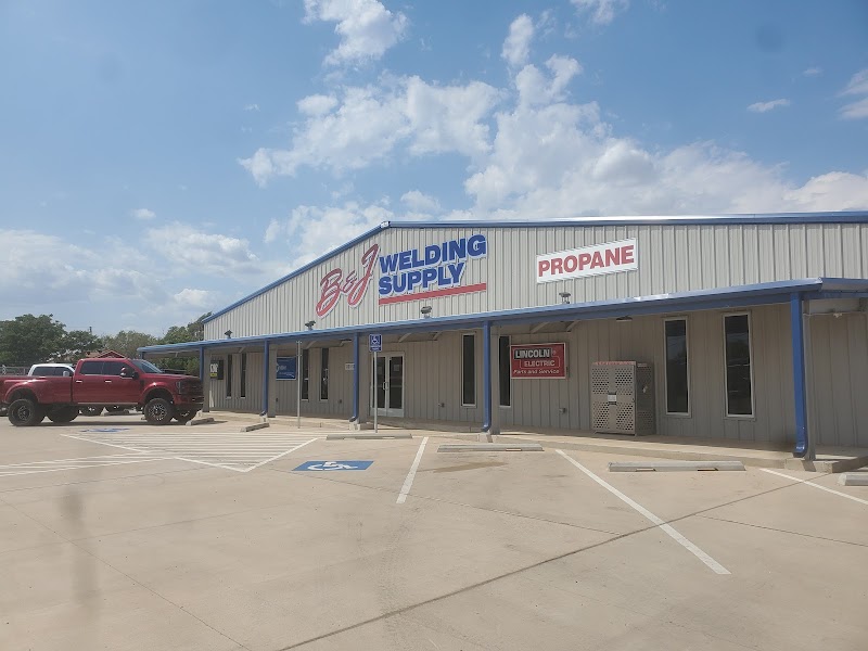 B&J Welding Supply storefront in Amarillo, TX