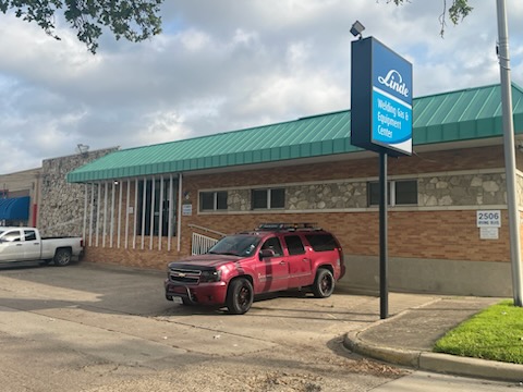 Linde Welding Gas & Equipment Center storefront in Dallas, TX